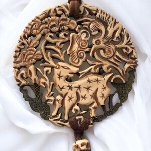 BOGO *REPAIR* Crown Trifari Carved Deer Boho Necklace